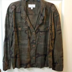 Time n True Woman's Camo cropped Jacket XL